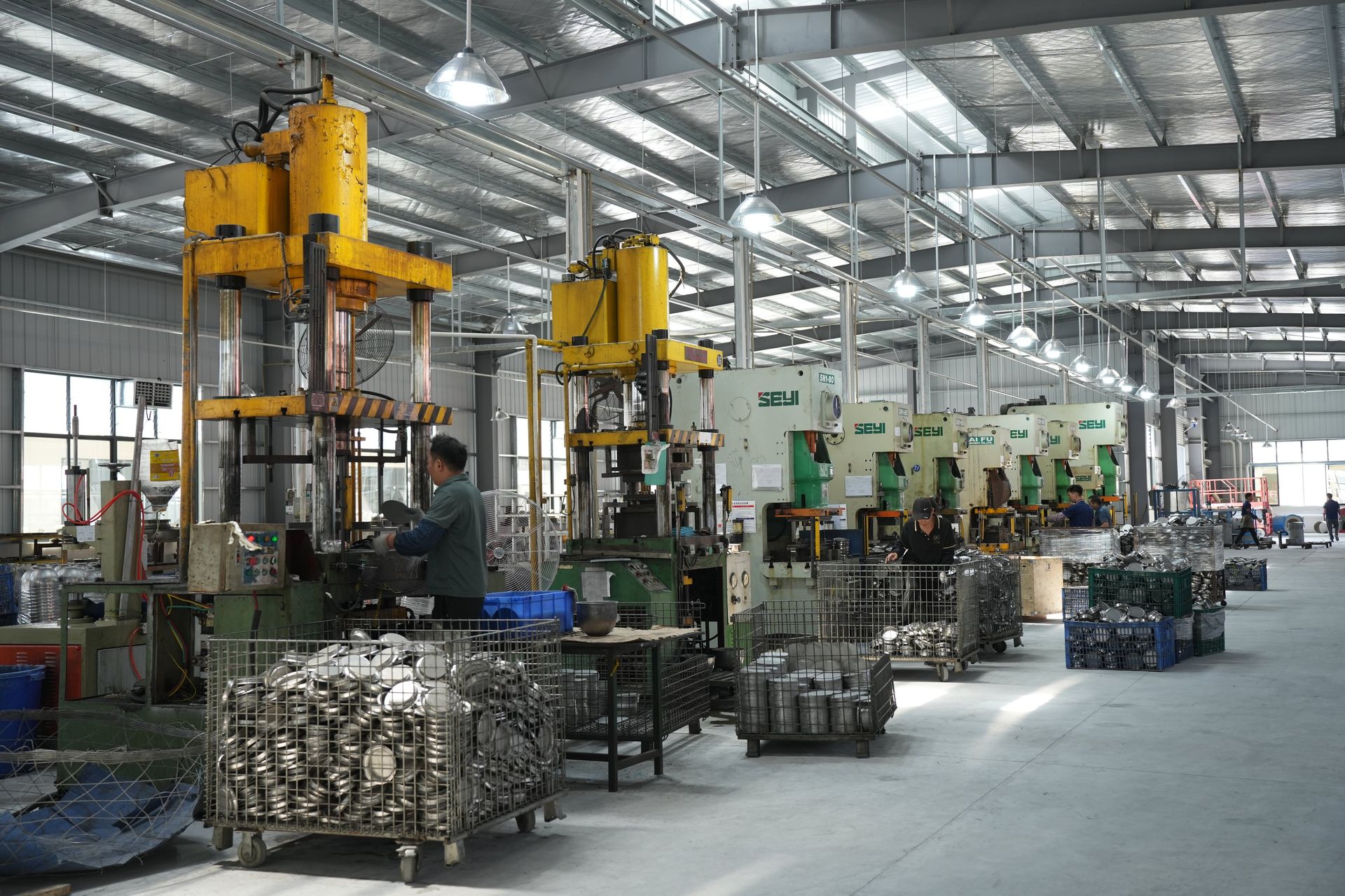 Luzhenyu production workshop